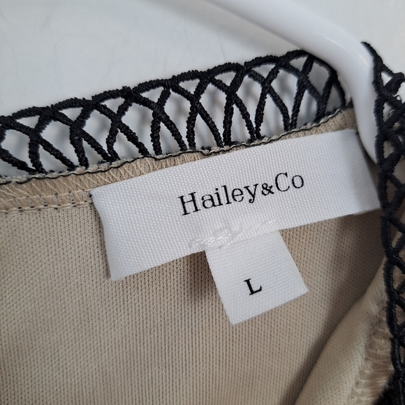 Hailey & Co. Black Cream Lacey Semi-Formal Goth Dark Romantic Mini Dress Size L - Picture 3 of 5